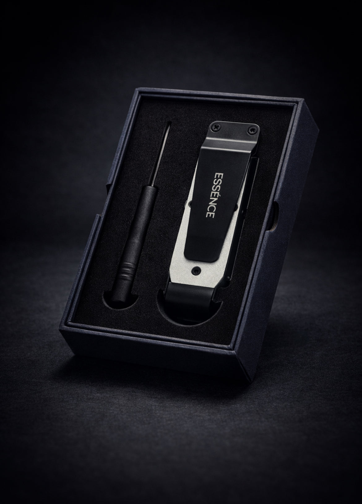 Essénce Metallic Silver | keycase